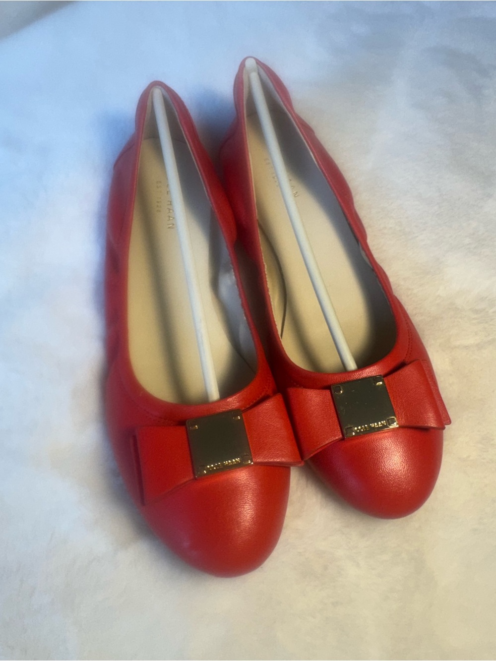 Cole Haan Tali Bow Ballet flat Maple Coral SOFT leather gold buckle Sz 7 - Picture 2 of 9